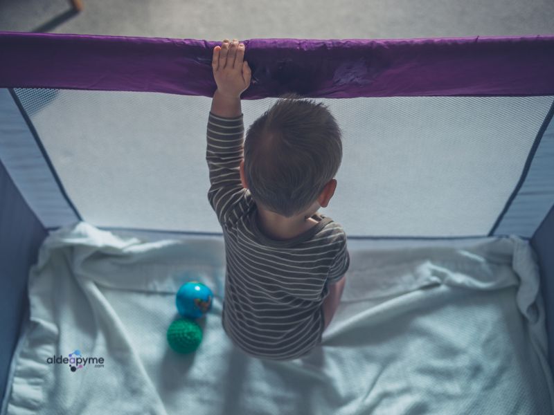 Los corrales plegables para bebés: la solución ideal para una crianza segura y divertida