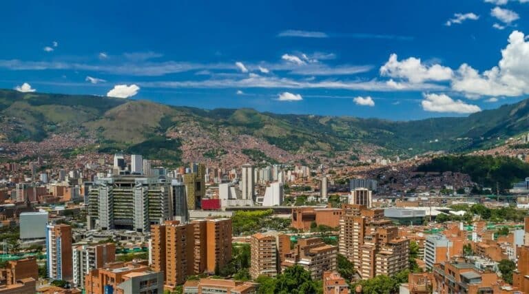Buscando planes para hacer en Medellín
