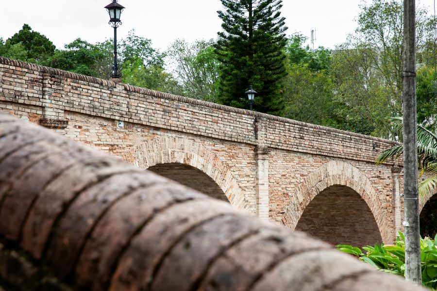 Atracciones Turísticas en Popayán: Puente humilladero