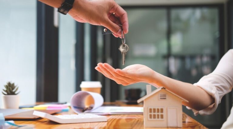 Consejos Efectivos para Vender tu Vivienda Rápidamente y sin Complicaciones