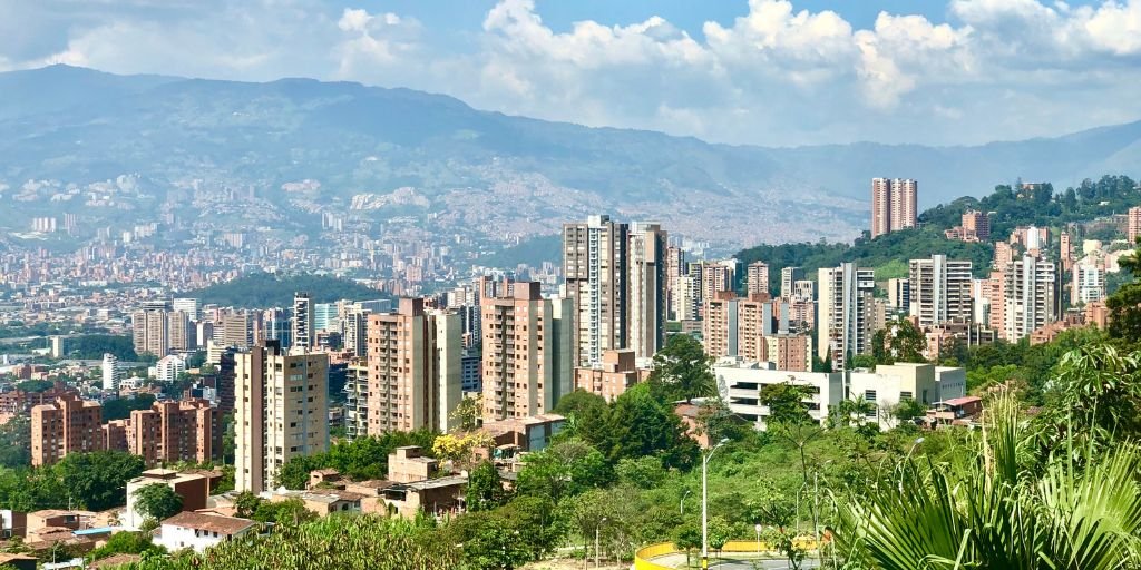Comprar vivienda en los mejores barrios de Medellín