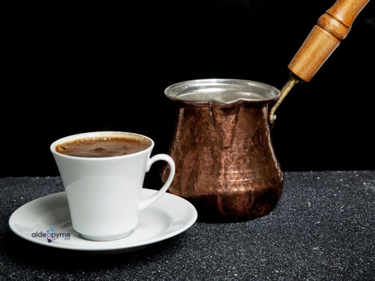 Cómo preparar café turco auténtico en casa