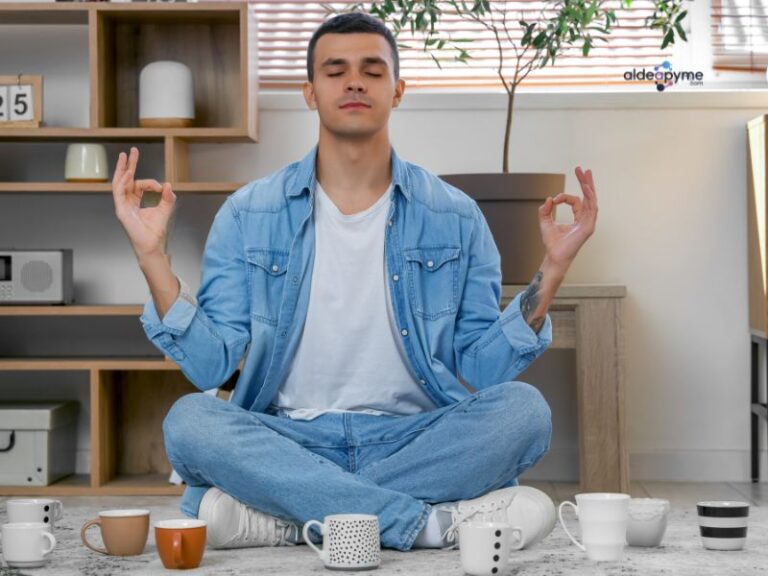 Café y meditación: creando una rutina matutina perfecta